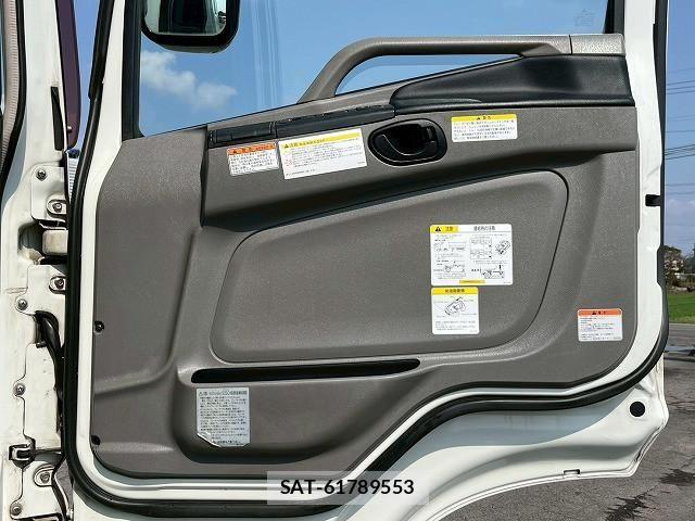 Mitsubishi GREAT 2018-02 6020014-16