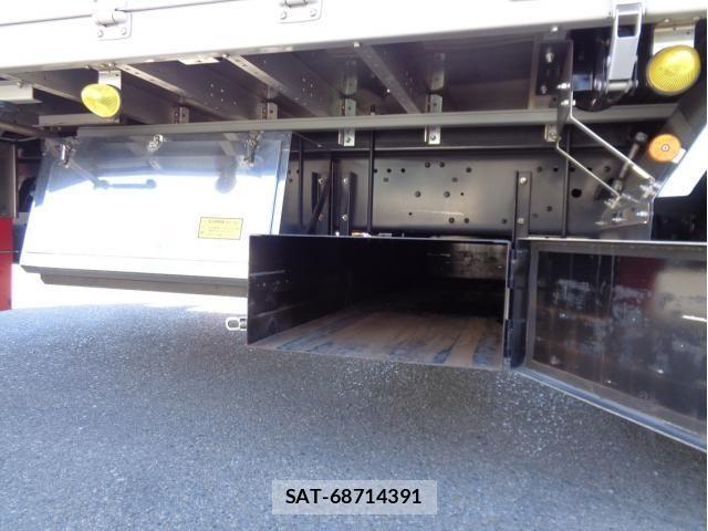 Mitsubishi GREAT 2025-03 6220035-18