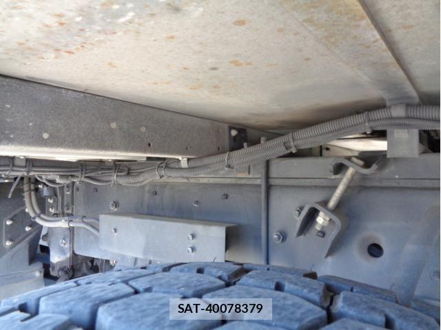 Mitsubishi GREAT 2019-09 6220038-18
