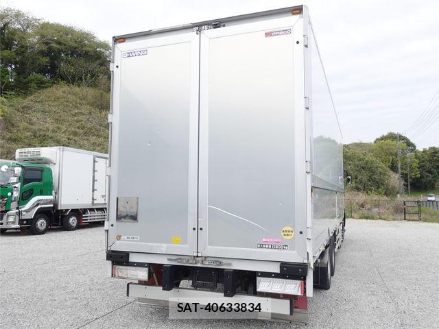 Mitsubishi GREAT 2019-03 6266051-9