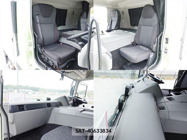 Mitsubishi GREAT 2019-03 6266051-26