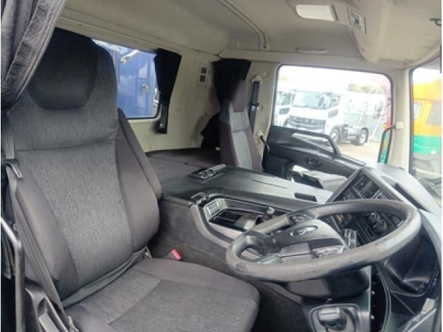 Mitsubishi GREAT 2019-03 6274367-21