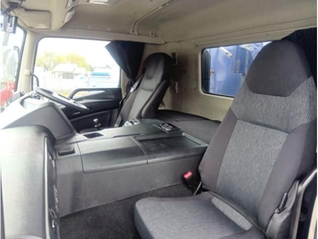 Mitsubishi GREAT 2019-03 6274367-22