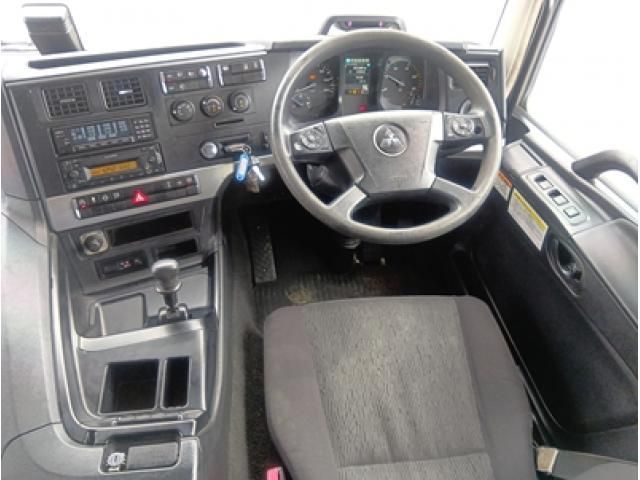 Mitsubishi GREAT 2019-03 6274367-24