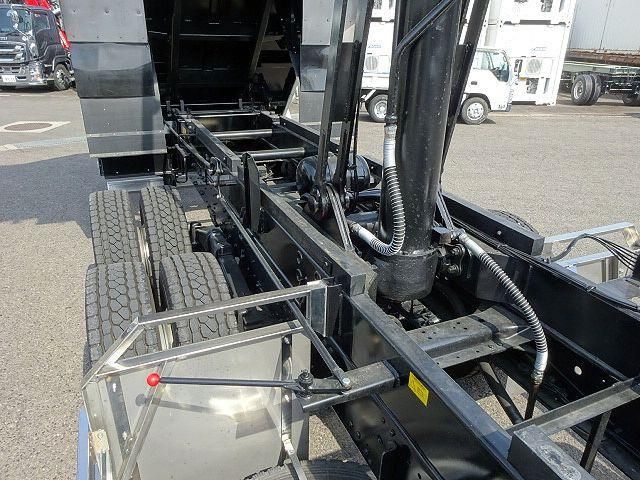 Mitsubishi GREAT 2025-12 6274366-16
