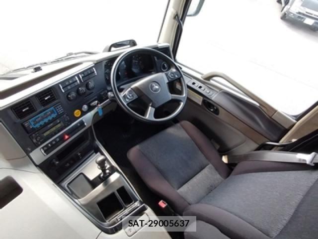 Mitsubishi GREAT 2020-06 6503902-24