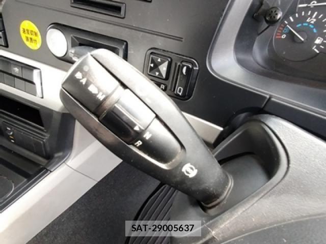 Mitsubishi GREAT 2020-06 6503902-27