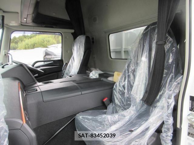 Mitsubishi GREAT 2026-01 6527727-15