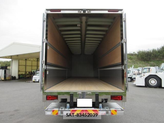 Mitsubishi GREAT 2026-01 6527727-23