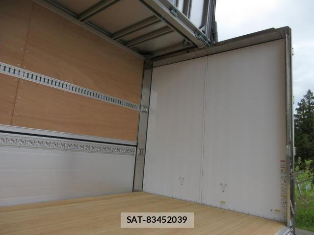Mitsubishi GREAT 2026-01 6527727-29