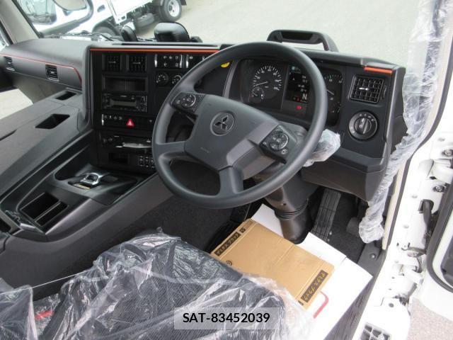 Mitsubishi GREAT 2026-01 6527727-8