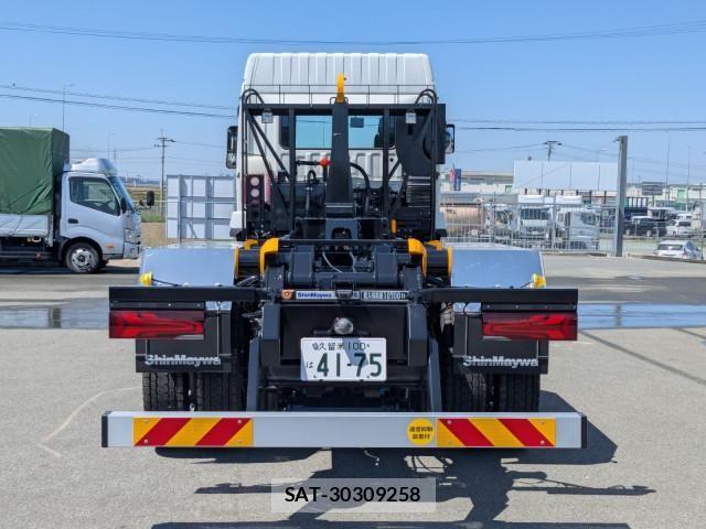 Mitsubishi GREAT 2025-12 6527716-6