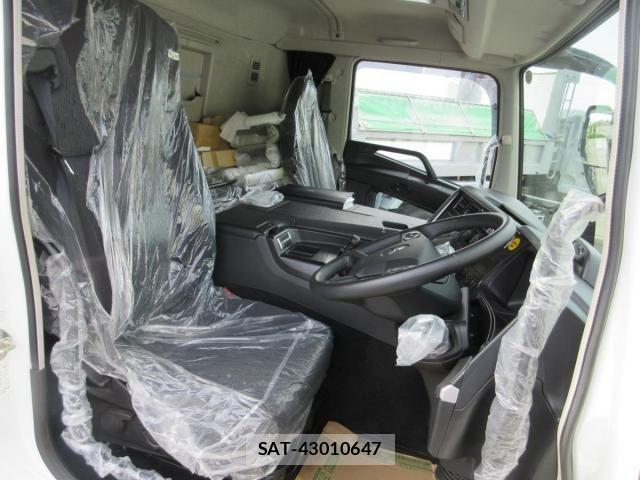 Mitsubishi GREAT 2026-01 6527725-6