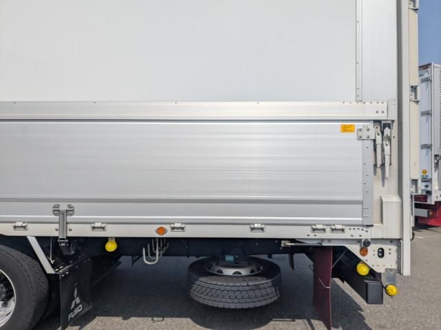 Mitsubishi GREAT 2024-03 6530406-23
