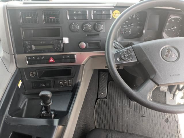 Mitsubishi GREAT 2024-03 6530406-26