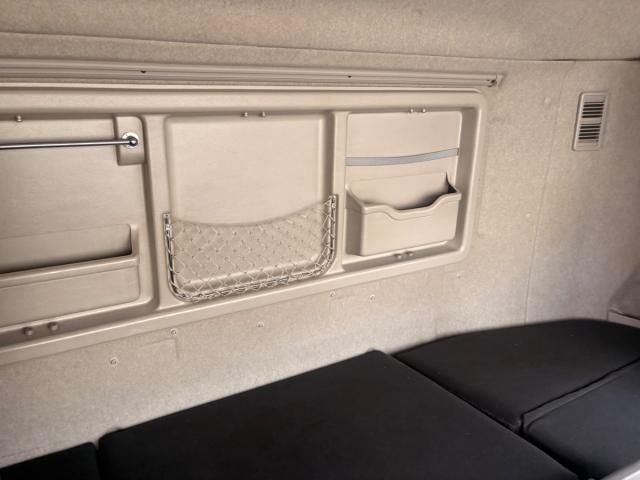 Mitsubishi GREAT 2017-07 6597118-25