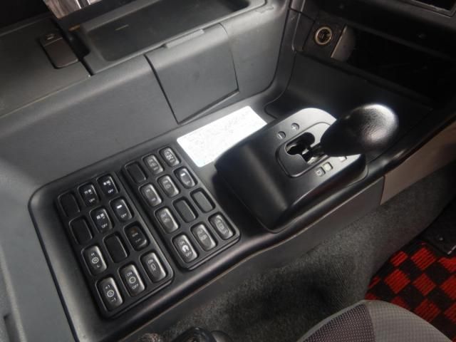 Mitsubishi GREAT 2017-06 6597137-12