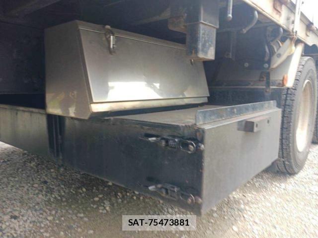 Mitsubishi GREAT 2015-02 6642653-14