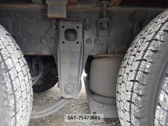 Mitsubishi GREAT 2015-02 6642653-15