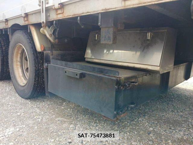 Mitsubishi GREAT 2015-02 6642653-21