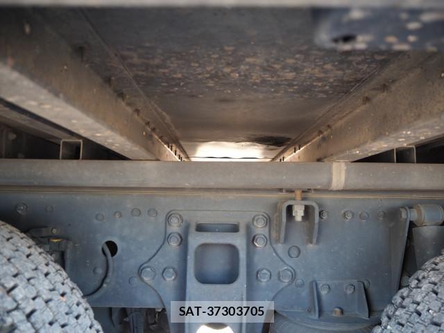 Mitsubishi GREAT 2017-11 6678302-21
