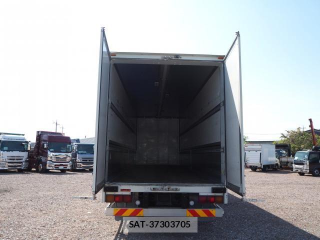 Mitsubishi GREAT 2017-11 6678302-26