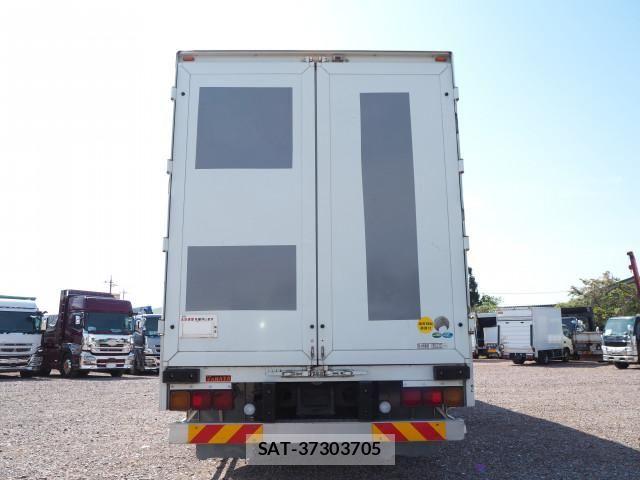 Mitsubishi GREAT 2017-11 6678302-3