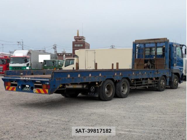 Mitsubishi GREAT 2014-05 6678299-3