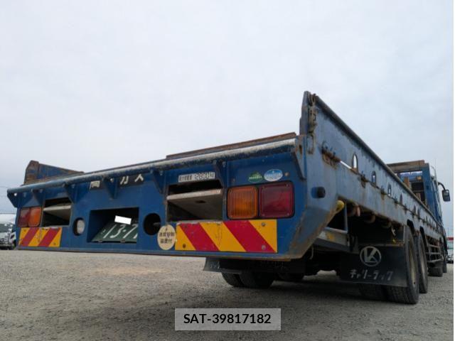 Mitsubishi GREAT 2014-05 6678299-5