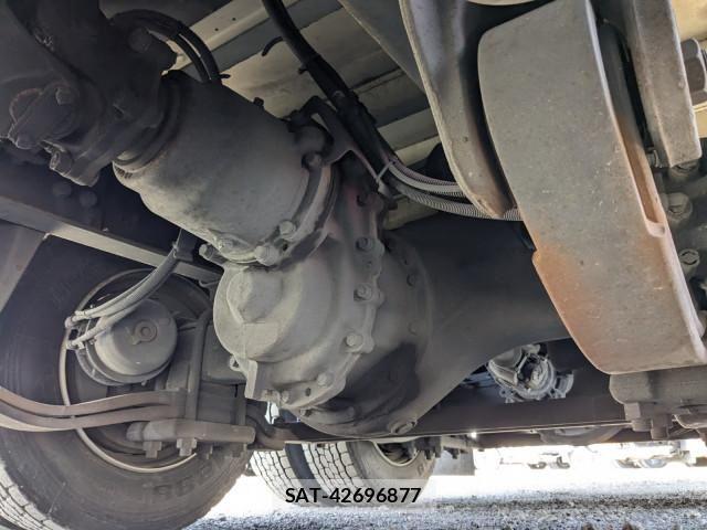 Mitsubishi GREAT 2017-03 6678301-23
