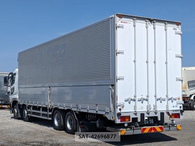 Mitsubishi GREAT 2017-03 6678301-2