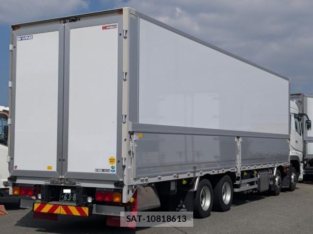 Mitsubishi GREAT 2024-03 6678292-2