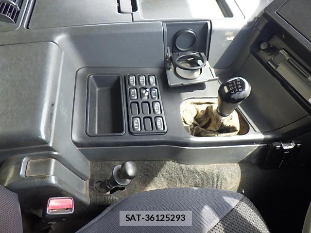 Mitsubishi GREAT 2008-11 6678295-23