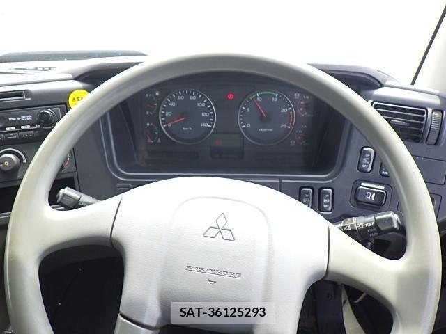 Mitsubishi GREAT 2008-11 6678295-24
