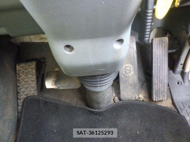 Mitsubishi GREAT 2008-11 6678295-26