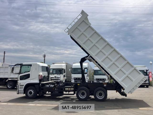 Mitsubishi GREAT 2026-01 6678284-4