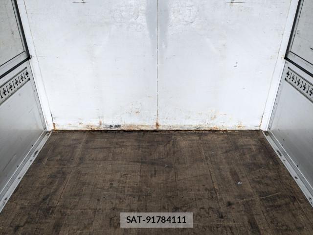 Mitsubishi GREAT 2017-08 6678307-12