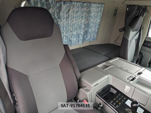Mitsubishi GREAT 2017-08 6678307-26
