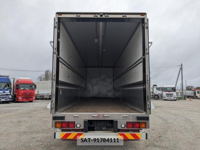 Mitsubishi GREAT 2017-08 6678307-7