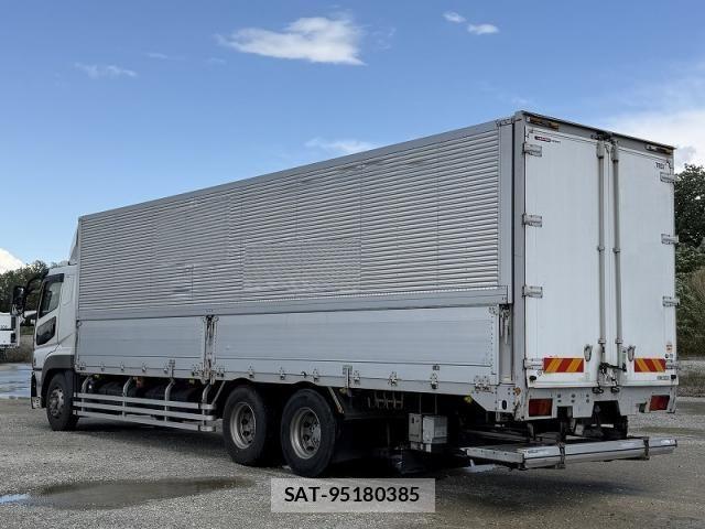 Mitsubishi GREAT 2015-09 6678306-3