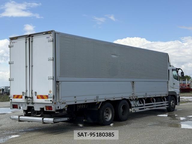 Mitsubishi GREAT 2015-09 6678306-5