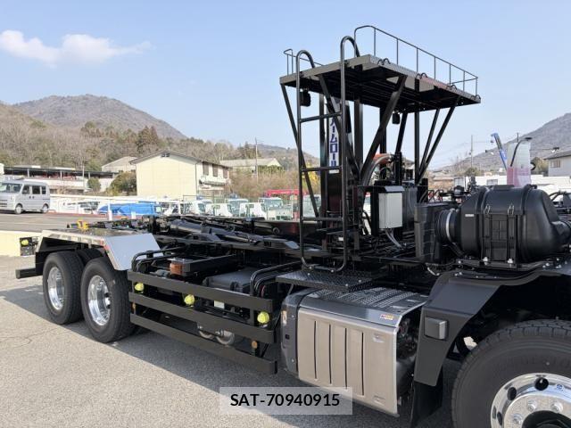 Mitsubishi GREAT 2026-01 6678283-28