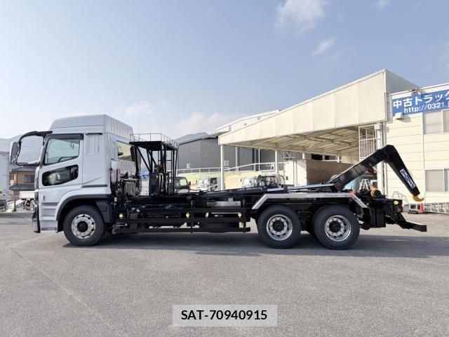 Mitsubishi GREAT 2026-01 6678283-5