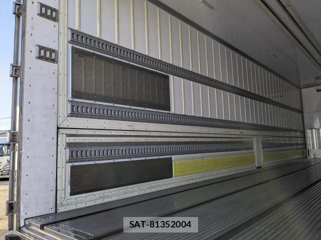 Mitsubishi GREAT 2022-05 6678289-17