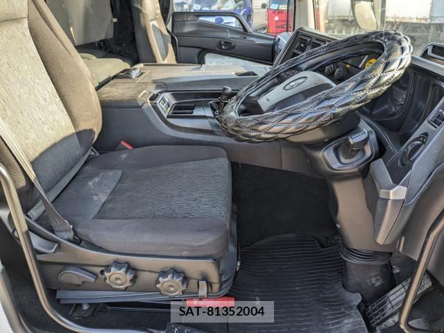 Mitsubishi GREAT 2022-05 6678289-27