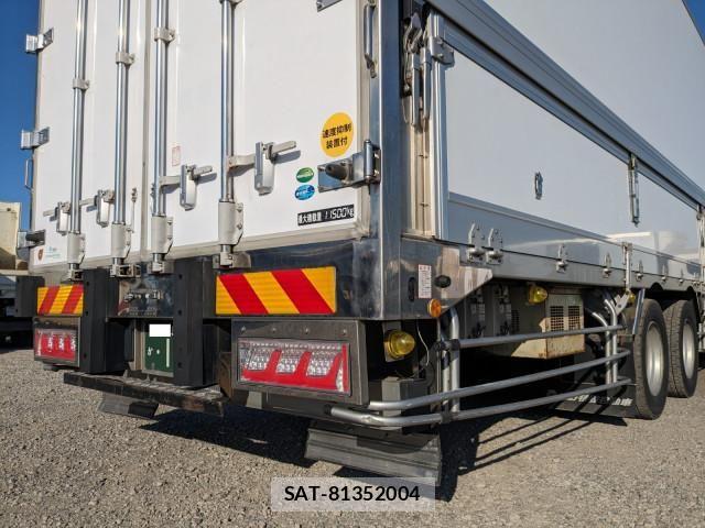 Mitsubishi GREAT 2022-05 6678289-5