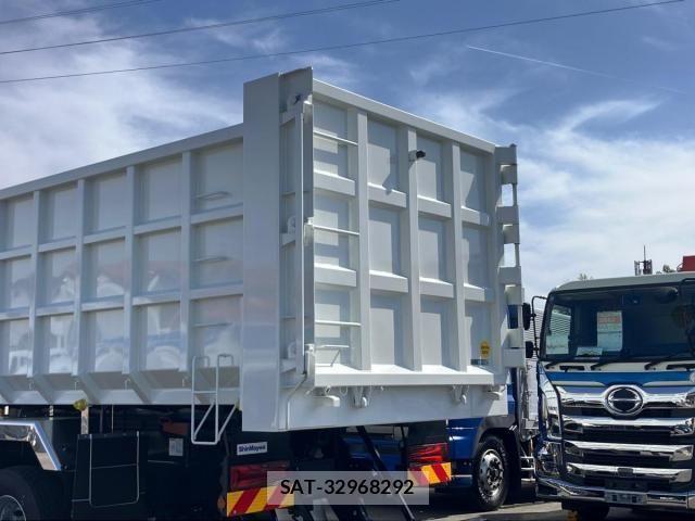 Mitsubishi GREAT 2026-01 6678280-13