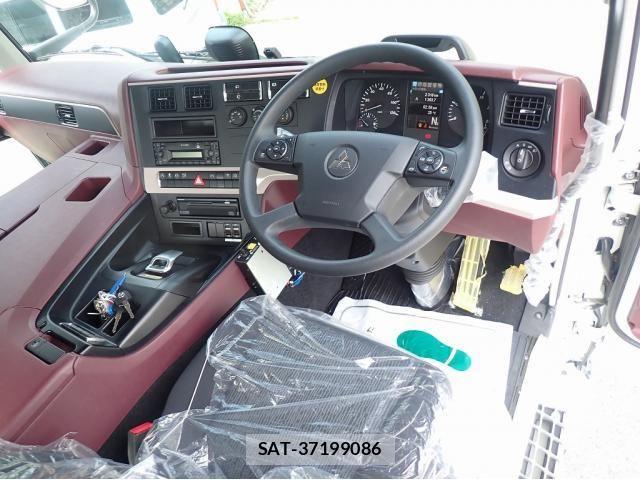 Mitsubishi GREAT 2025-12 6678286-13