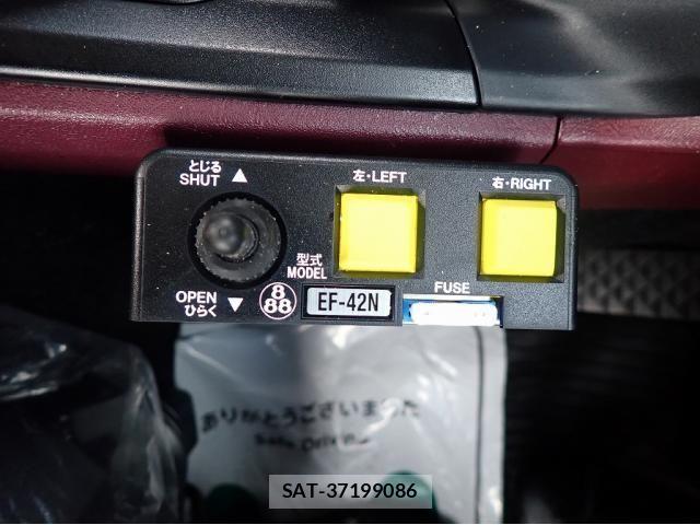 Mitsubishi GREAT 2025-12 6678286-17