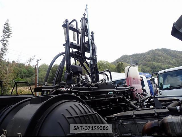 Mitsubishi GREAT 2025-12 6678286-22